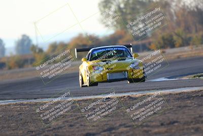 media/Nov-13-2022-GTA Finals Buttonwillow (Sun) [[d9378ae8d1]]/Group 1/Sunset (355pm)/